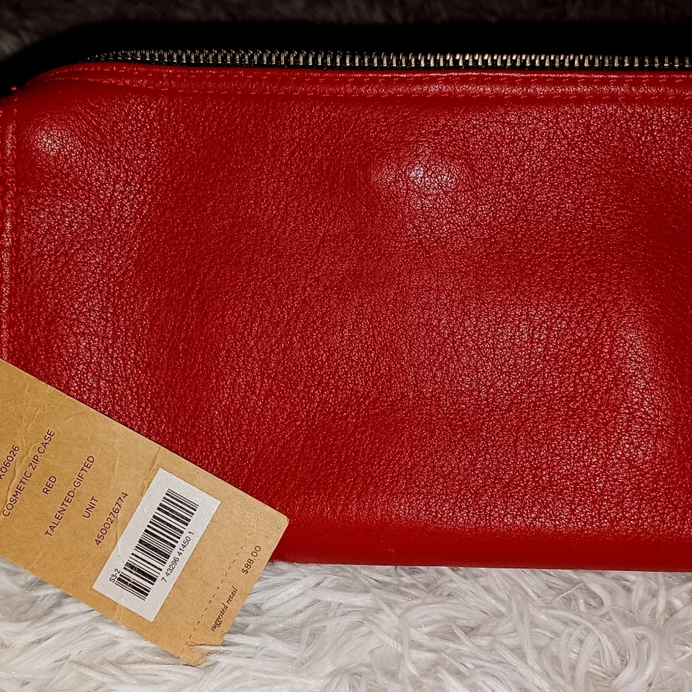 Cole Haan cosmetic bad NWT!